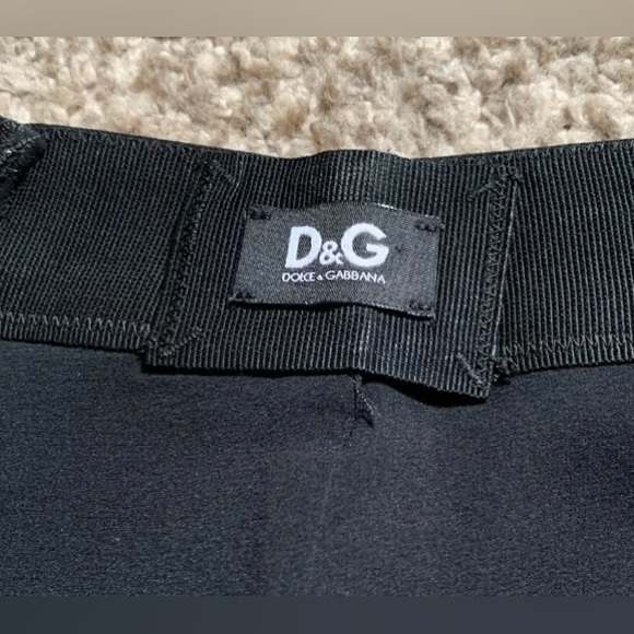 Dolce & Gabbana Italy Size 46 US 4 / 6 Black Satin Pencil Skirt - Picture 6 of 7